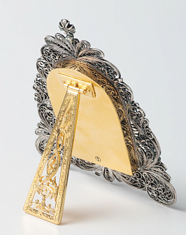 Икона настольная в филигранной рамке / золочение, серебрение